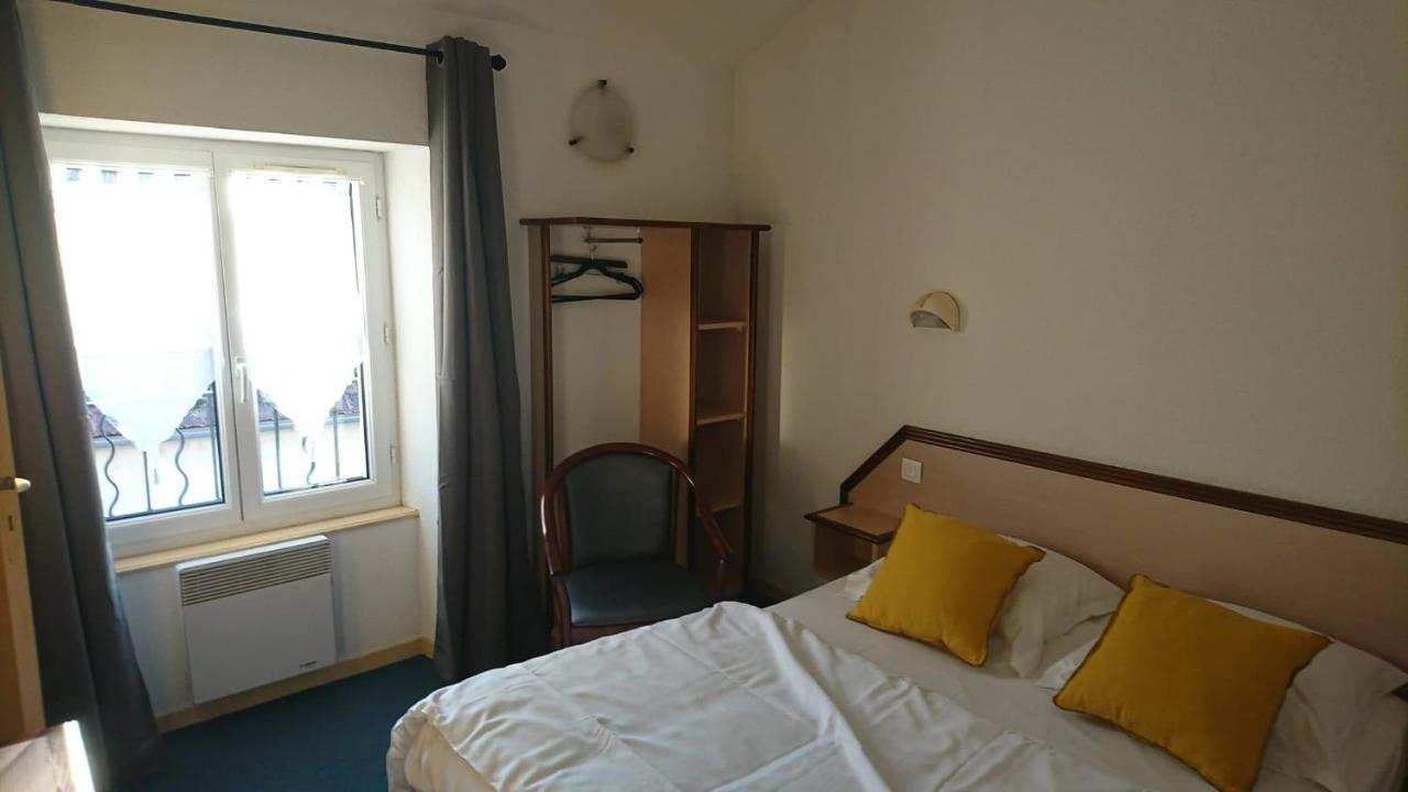Hotel Les Deux Porches Verrieres  ภายนอก รูปภาพ