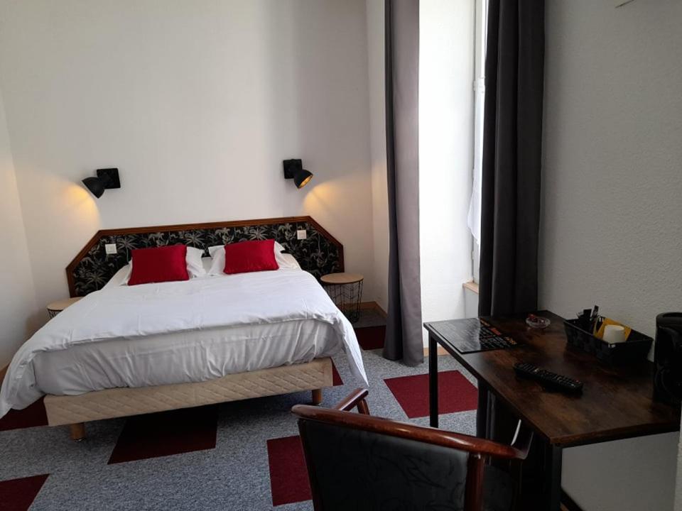 Hotel Les Deux Porches Verrieres  ภายนอก รูปภาพ