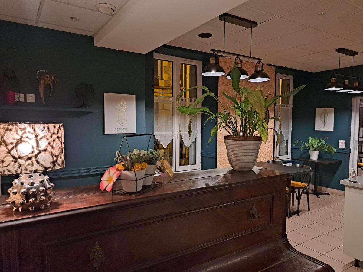 Hotel Les Deux Porches Verrieres  ภายนอก รูปภาพ