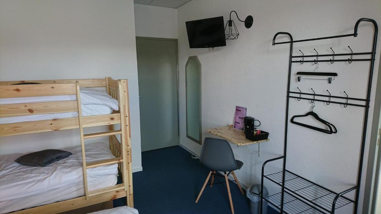 Hotel Les Deux Porches Verrieres  ภายนอก รูปภาพ