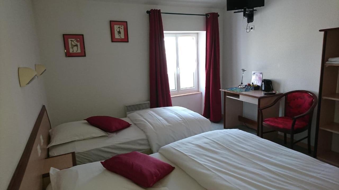 Hotel Les Deux Porches Verrieres  ภายนอก รูปภาพ