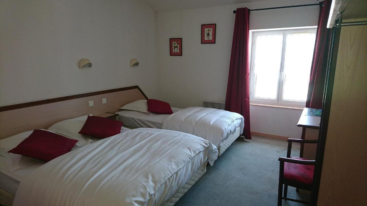 Hotel Les Deux Porches Verrieres  ภายนอก รูปภาพ